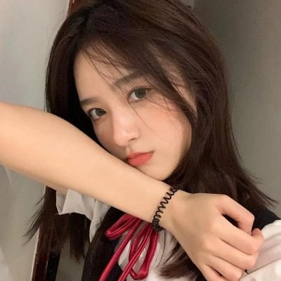 她的微笑和圈套